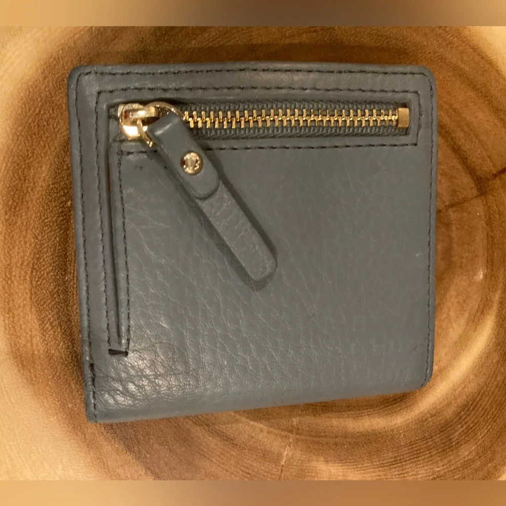 Kate Spade Jackson‎ Small Trifold Wallet Pebble Sky Blue Leather Zip